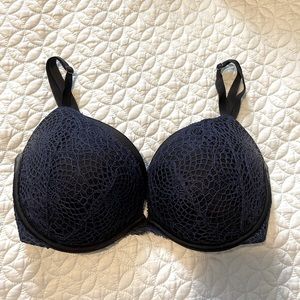VS 32DDD Victoria’s Secret Very Sexy Push Up Bra